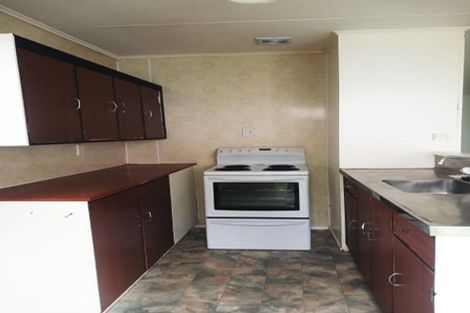 Photo of property in 3a York Street, Eltham, 4322