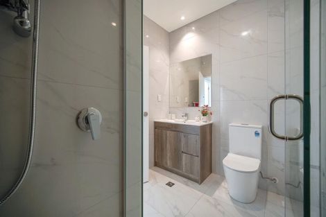 Photo of property in 20a Crestview Rise, Papakura, 2110