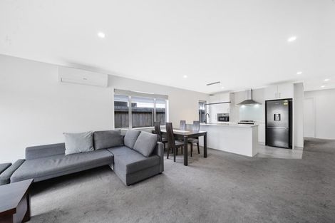 Photo of property in 16 Kutukutu Street, Takanini, 2112
