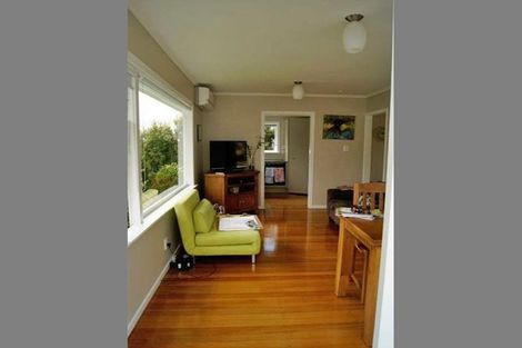 Photo of property in 2/563 East Coast Road, Browns Bay, Auckland, 0630