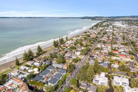 Photo of property in 2/445 Hibiscus Coast Highway, Orewa, 0931