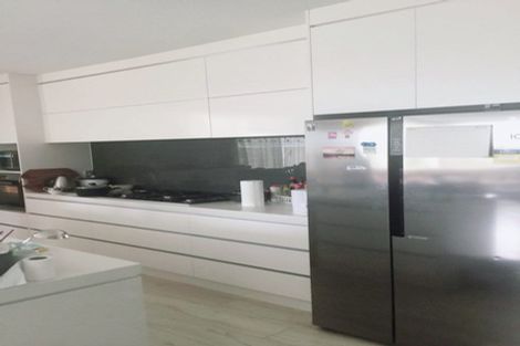 Photo of property in 32a Coronation Road, Hillcrest, Auckland, 0627