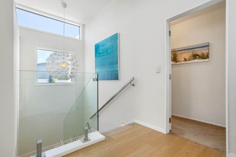 Photo of property in 517b Ocean Road, Whangamata, 3620