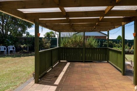 Photo of property in 5 Ashmore Place, Fairy Springs, Rotorua, 3015