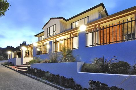 Photo of property in 15 Otamarau Grove, Maungaraki, Lower Hutt, 5010