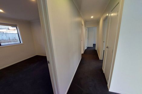 Photo of property in 4 Manawaroa Close, Grandview Heights, Hamilton, 3200