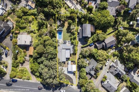 Photo of property in 890 Beach Road, Waiake, Auckland, 0630