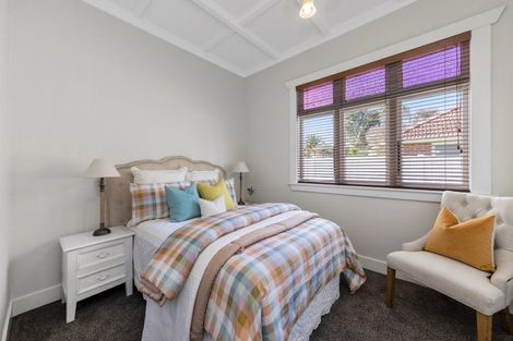 Photo of property in 25 Lambeth Road, Mount Eden, Auckland, 1041