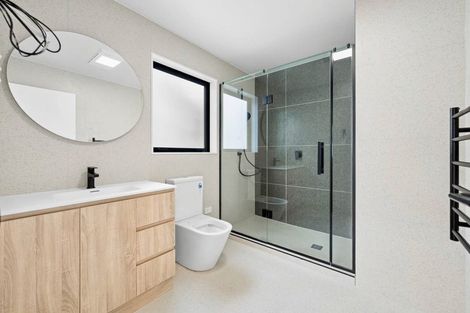 Photo of property in 73 Maungakaraka Road, Karaka, 2580