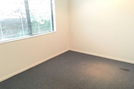 Photo of property in 27/8 Margan Avenue, New Lynn, Auckland, 0600
