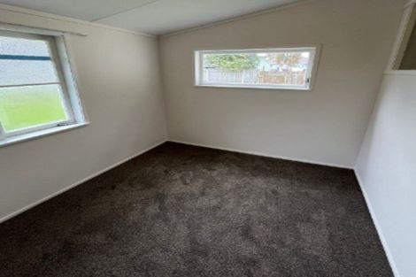 Photo of property in 112 Cargill Street, Papakura, 2110