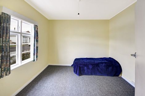 Photo of property in 15 Osmond Street, South Dunedin, Dunedin, 9012
