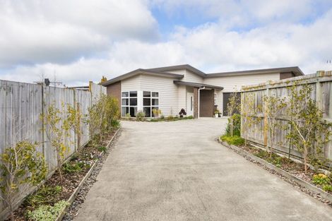 Photo of property in 18 Accolade Street, Maewa, Feilding, 4702