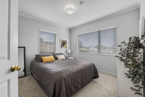 Photo of property in 173 Govett Avenue, Frankleigh Park, New Plymouth, 4310