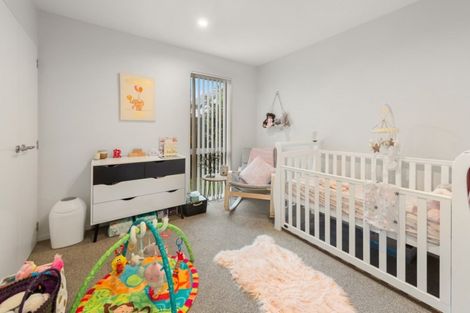 Photo of property in 39 Battalion Drive, Papakura, 2110