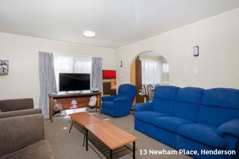 Photo of property in 13 Newham Place, Henderson, Auckland, 0612