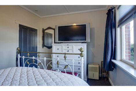 Photo of property in 229 North Street, West End, Timaru, 7910