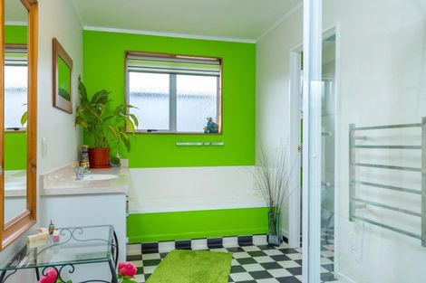 Photo of property in 27 Karina Crescent, Redwoodtown, Blenheim, 7201