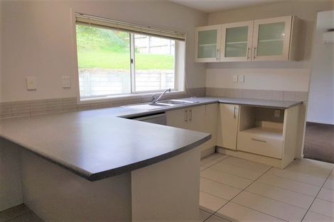 Photo of property in 48 Tongariro Drive, Aotea, Porirua, 5024