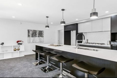 Photo of property in 99a Gloucester Road, Manurewa, Auckland, 2102