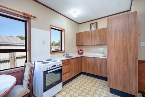 Photo of property in 19 York Street, Strathern, Invercargill, 9812