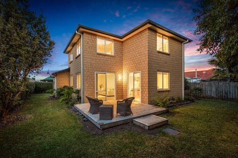 Photo of property in 48c Hatton Road, Orewa, 0931