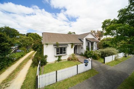 Photo of property in 38 Hereford Street, West End, Palmerston North, 4410