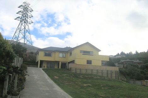 Photo of property in 1 Arahiwi Grove, Tirohanga, Lower Hutt, 5010