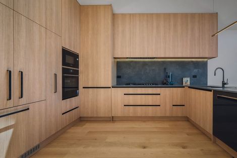 Photo of property in 15c Kiri Place, Mairangi Bay, Auckland, 0630