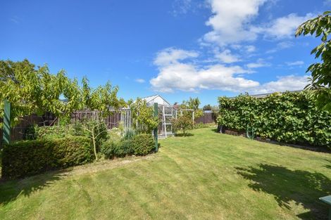 Photo of property in 45 Johnson Street, Milton, 9220