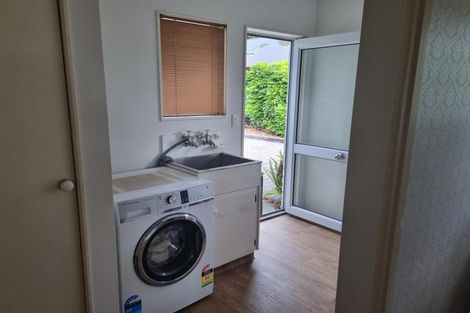 Photo of property in 425 Carrington Street, Upper Vogeltown, New Plymouth, 4310