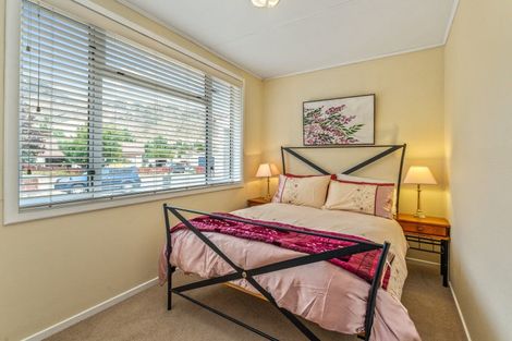 Photo of property in 3 Saint Cuthbert Place, Omarama, 9412