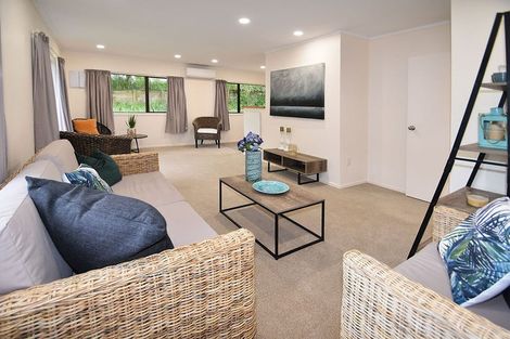Photo of property in 134 Woodlands Park Road, Titirangi, Auckland, 0604