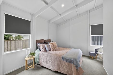 Photo of property in 6b Walsh Road, Westown, New Plymouth, 4310