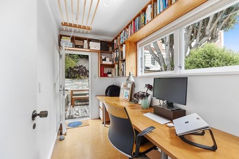 Photo of property in 31 Aro Street, Aro Valley, Wellington, 6021