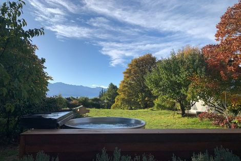 Photo of property in 193 Warren Street, Wanaka, 9305