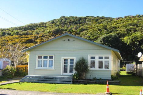 Photo of property in 211 High Street, Greymouth, 7805