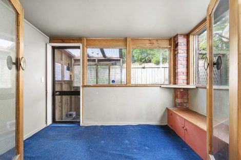 Photo of property in 2b Happy Valley Road, Owhiro Bay, Wellington, 6023