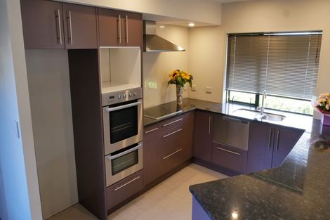 Photo of property in 43 Bleakhouse Road, Howick, Auckland, 2014