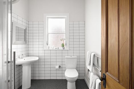 Photo of property in 20 Kenwyn Terrace, Newtown, Wellington, 6021