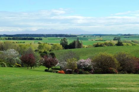 Photo of property in 210 Spur Road, Hadlow, Timaru, 7975