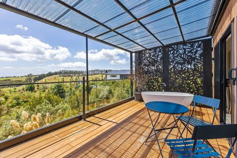 Photo of property in 1801 Mangorei Road, Mangorei, New Plymouth, 4371