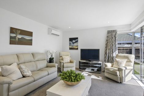 Photo of property in 1 Herbs Place, Cashmere, Christchurch, 8022