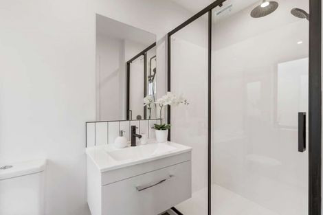 Photo of property in 25 Palm Drive, Whitianga, 3510