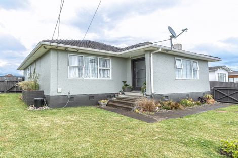 Photo of property in 75 Puriri Street, Gonville, Whanganui, 4501