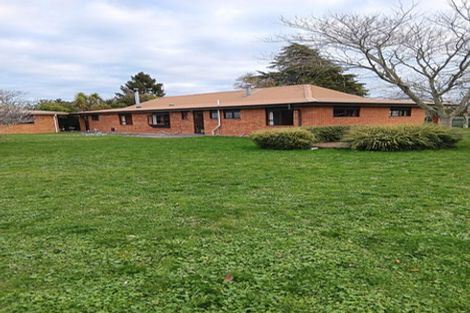 Photo of property in 3 Warren Place, Frankleigh Park, New Plymouth, 4310
