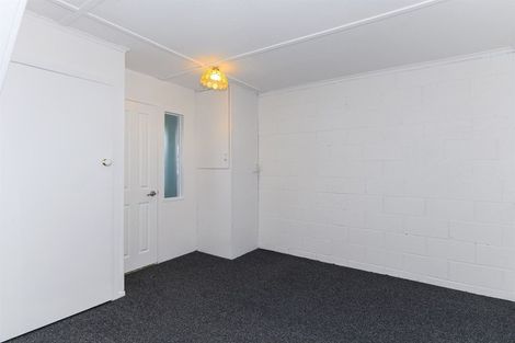 Photo of property in 1/38 Holland Road, Hillcrest, Auckland, 0627