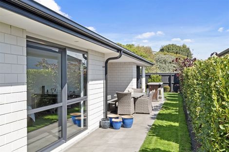 Photo of property in 8 Parawai Street, Marshland, Christchurch, 8083
