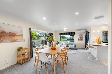 Photo of property in 1 Roseash Lane, Levin, 5510