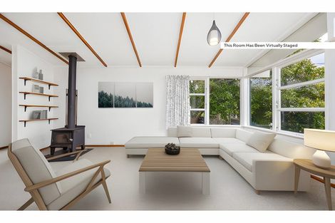 Photo of property in 280 Glengarry Road, Glen Eden, Auckland, 0602